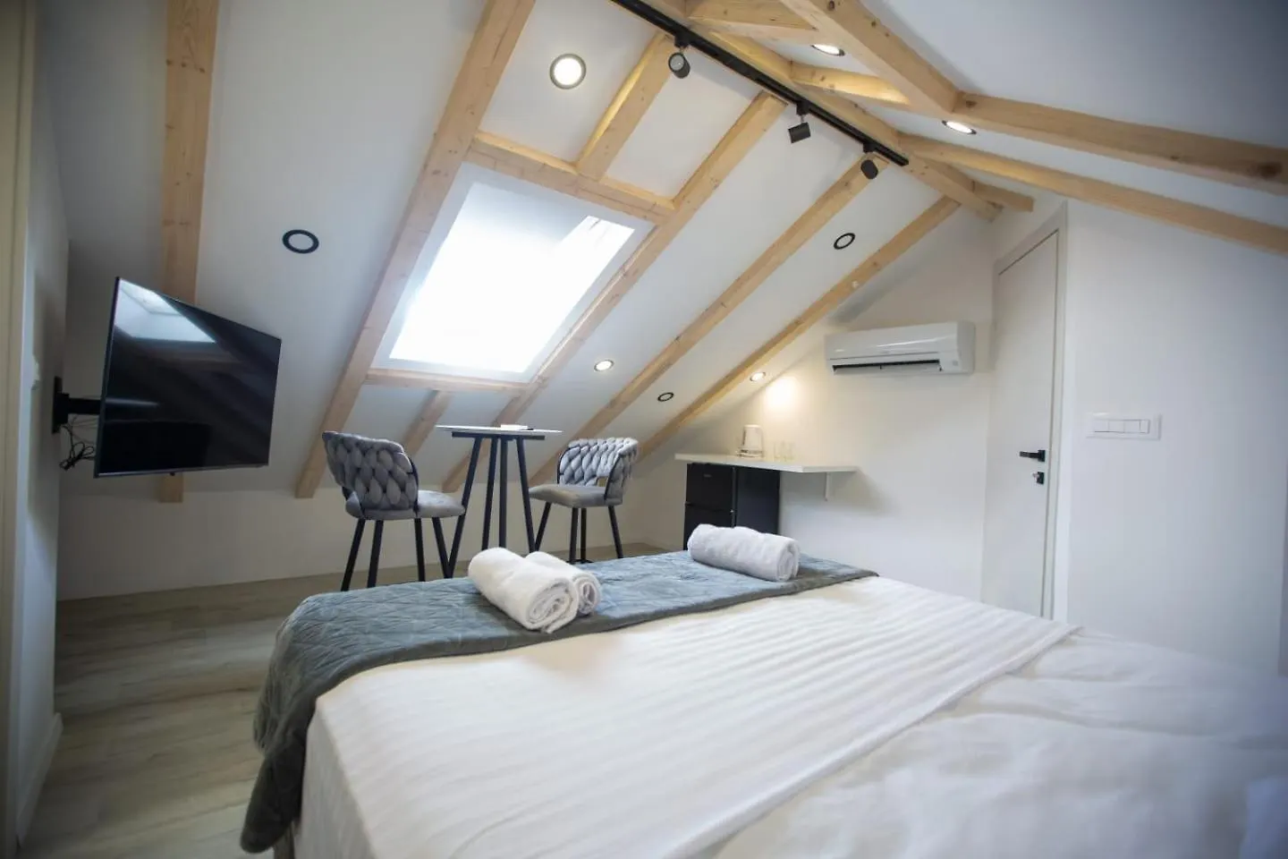 Villa Katy Split 4*,  Hırvatistan